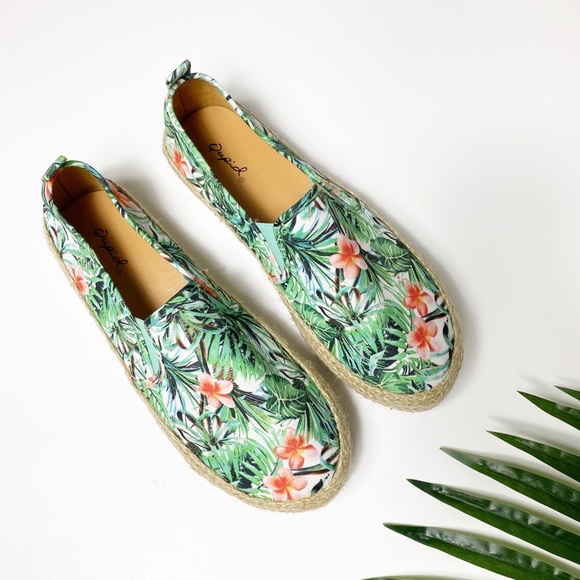 Qupid Tropical Print Women Espadrilles - Picture 2 of 5
